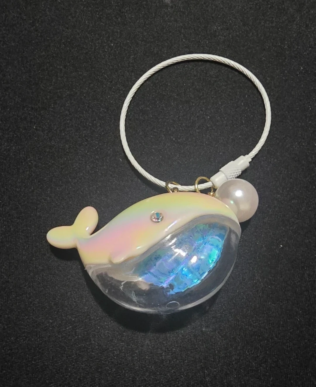 New Whale Keychain with Pearl Accent ⚽ - photo 3