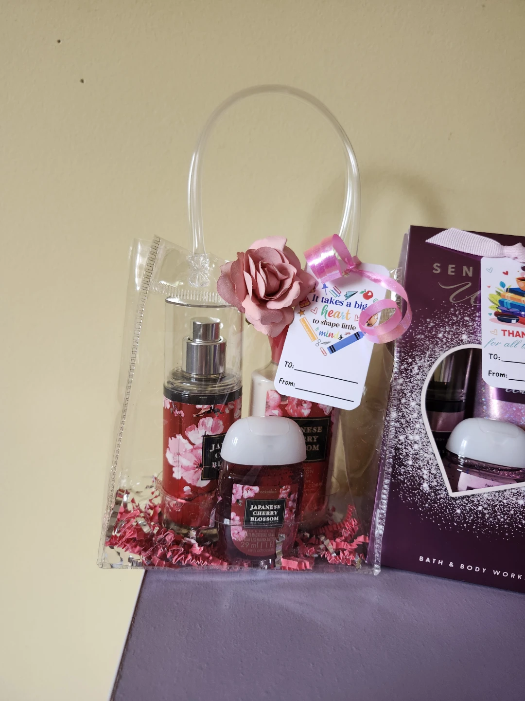 Mini Teacher's Gifts  - $20 Each. Bath & Body Works - photo 2