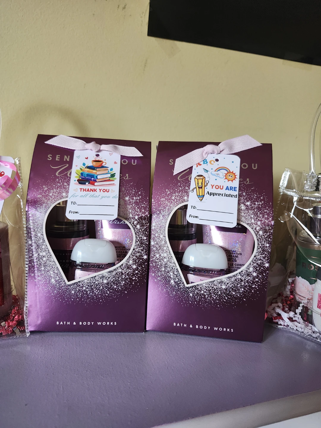 Mini Teacher's Gifts  - $20 Each. Bath & Body Works - photo 3