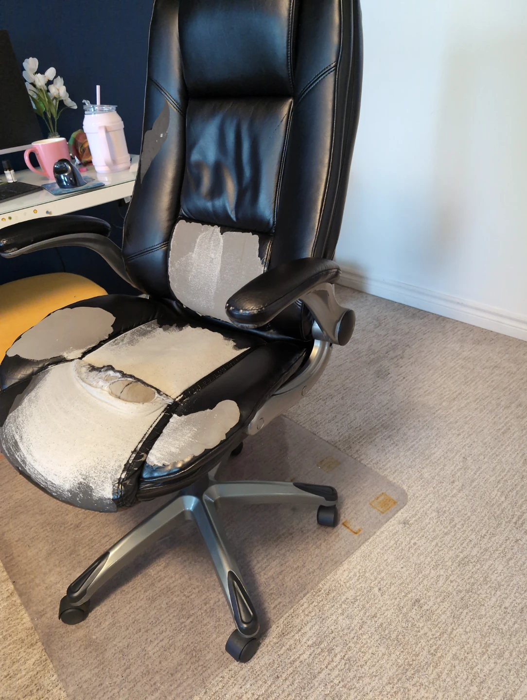 DAMAGED Black Faux Leather Office Chair - - photo 3