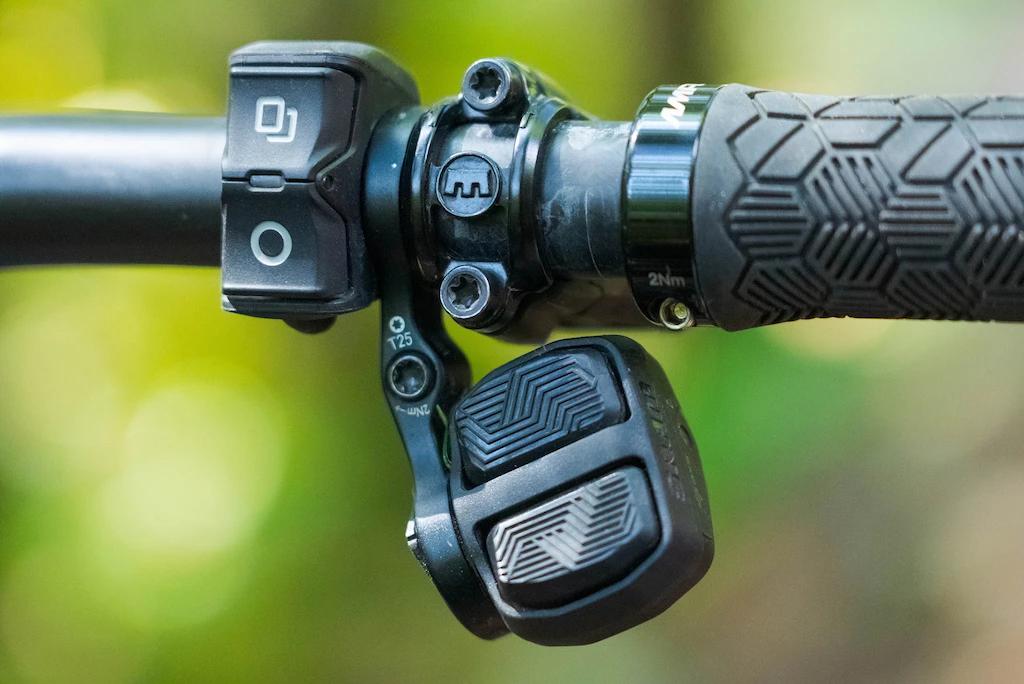 AMFLOW Electric Mountain Bike - photo 4