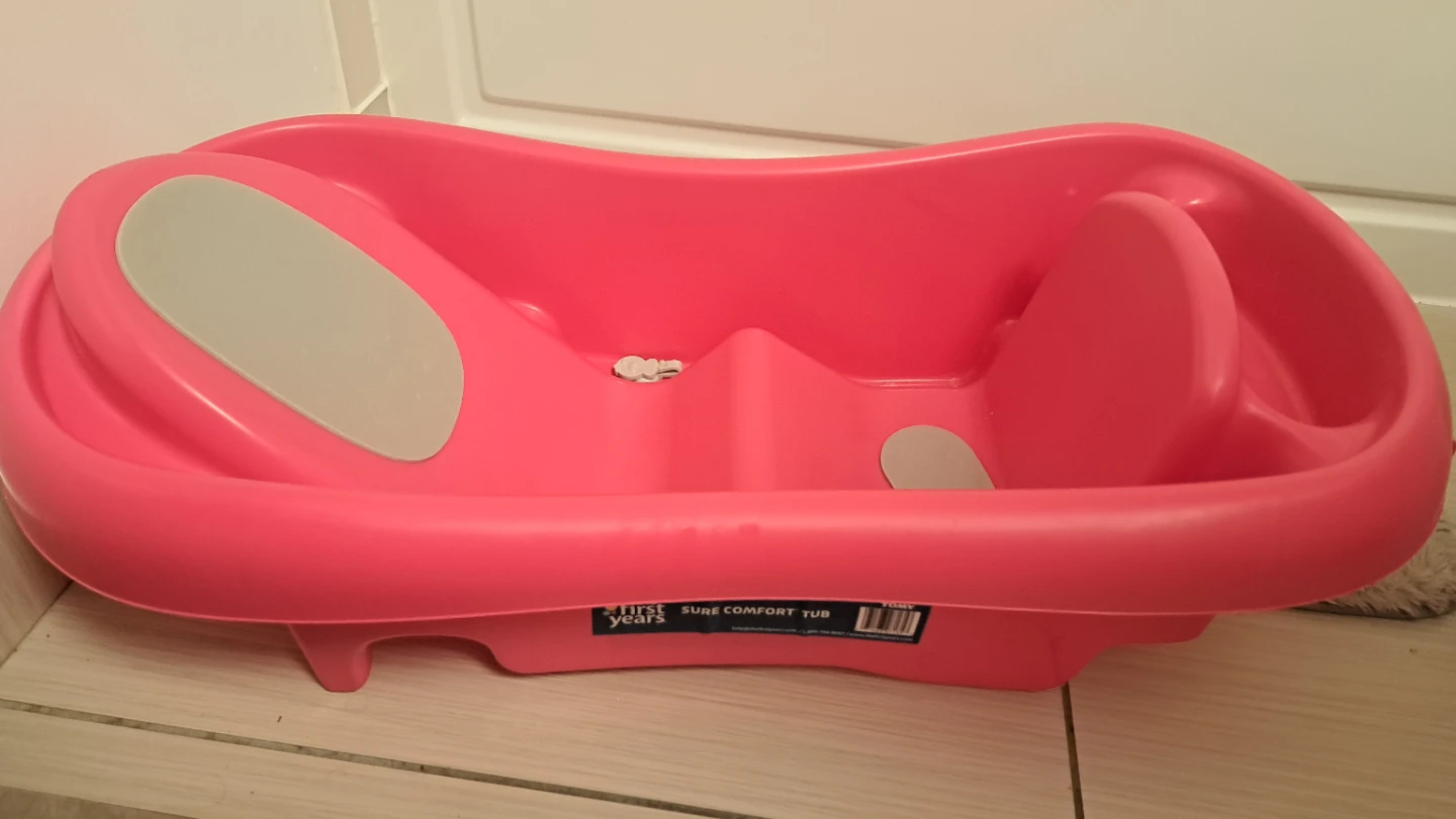 Baby bathtub