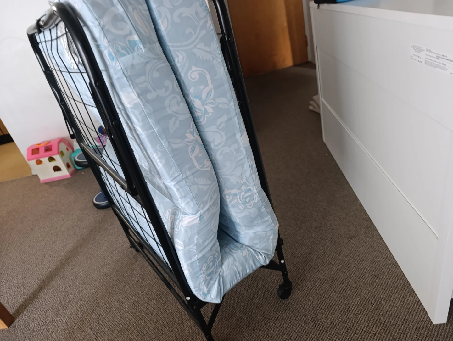 Folding Bed with Mattress - photo 2