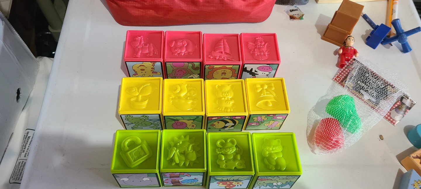 Tri-de shape sorting puzzle blocks - photo 4