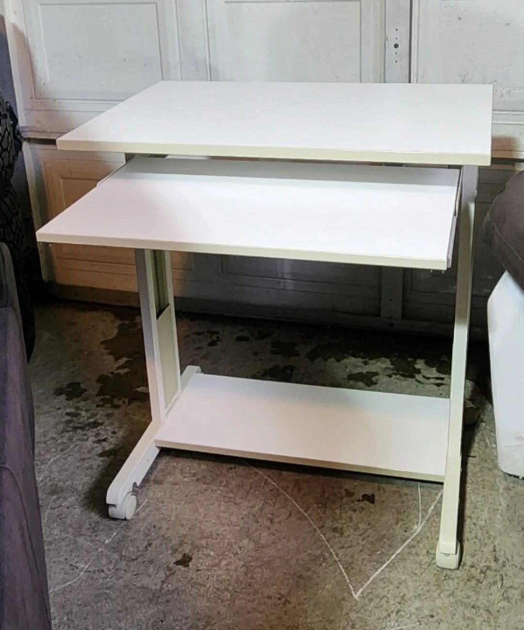 Compact and Sturdy White Study desk or Office desk