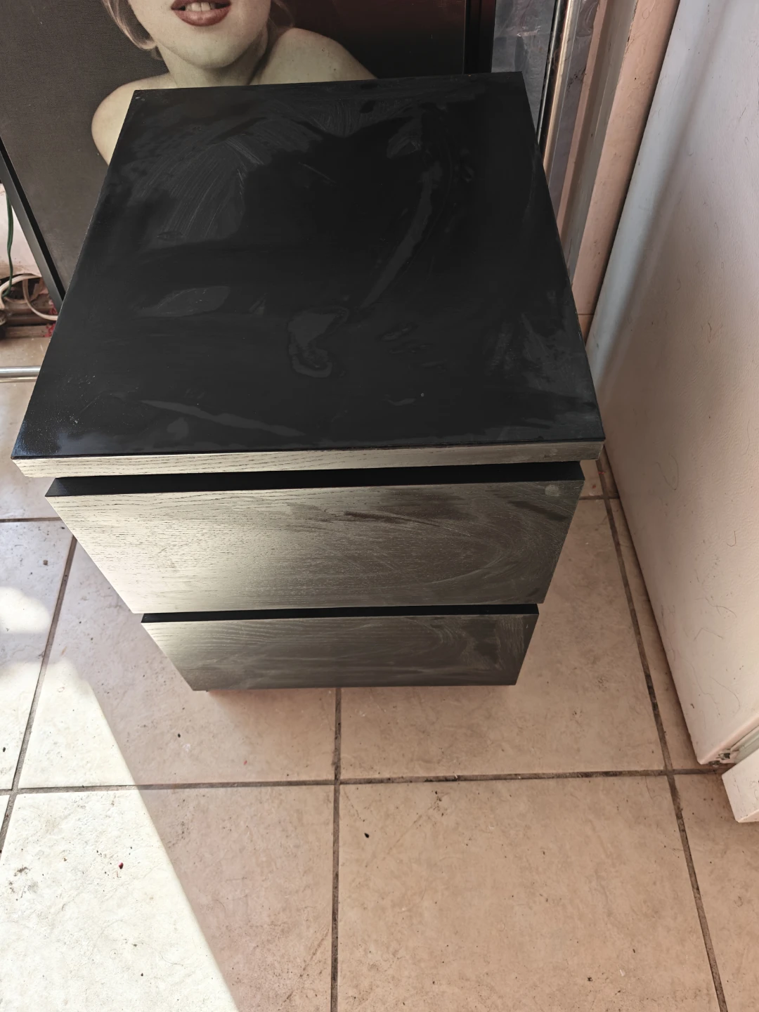 2-Drawer Filing Cabinet - photo 3
