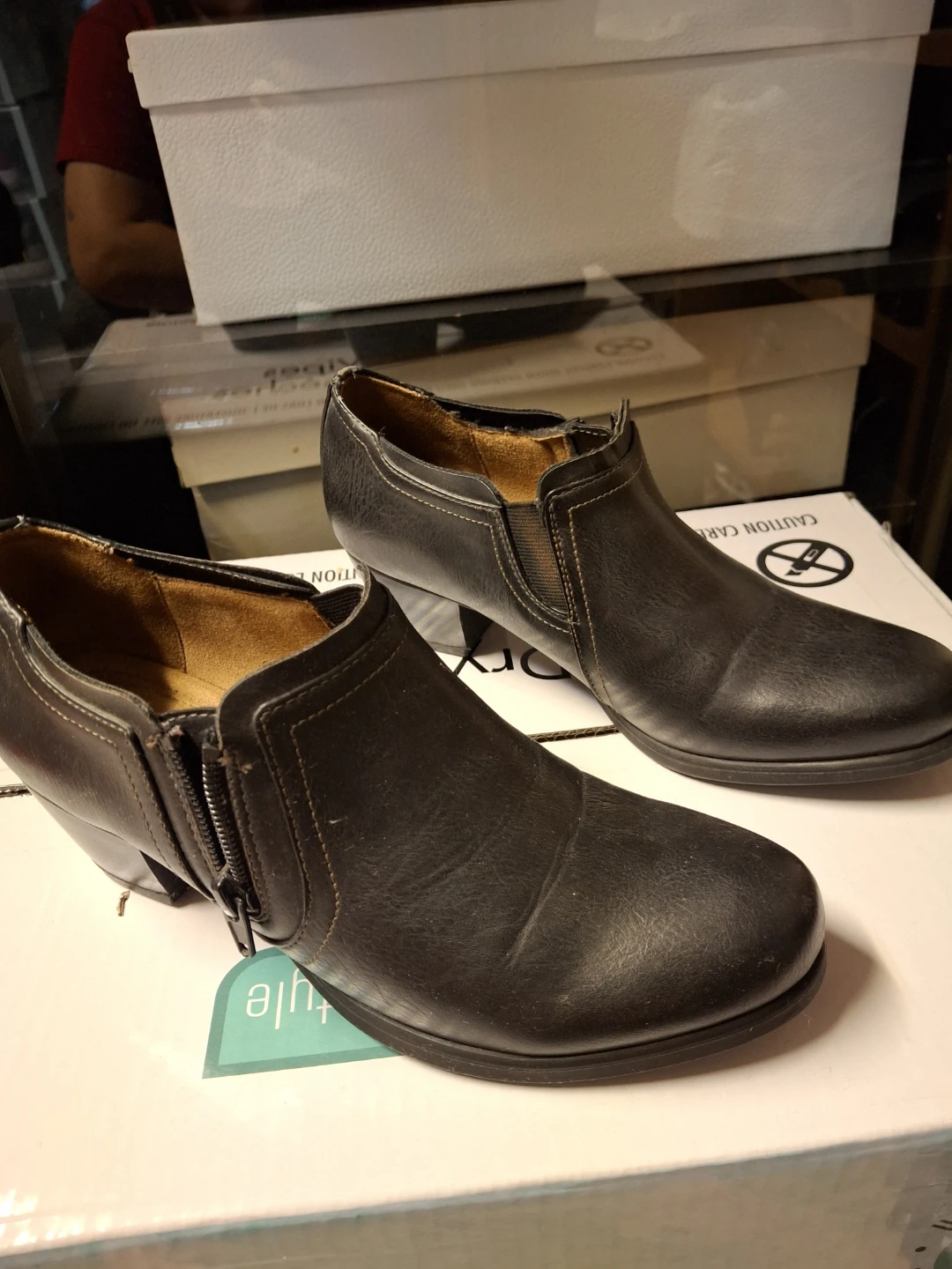Black Ankle Boots with Side Zipper - photo 2