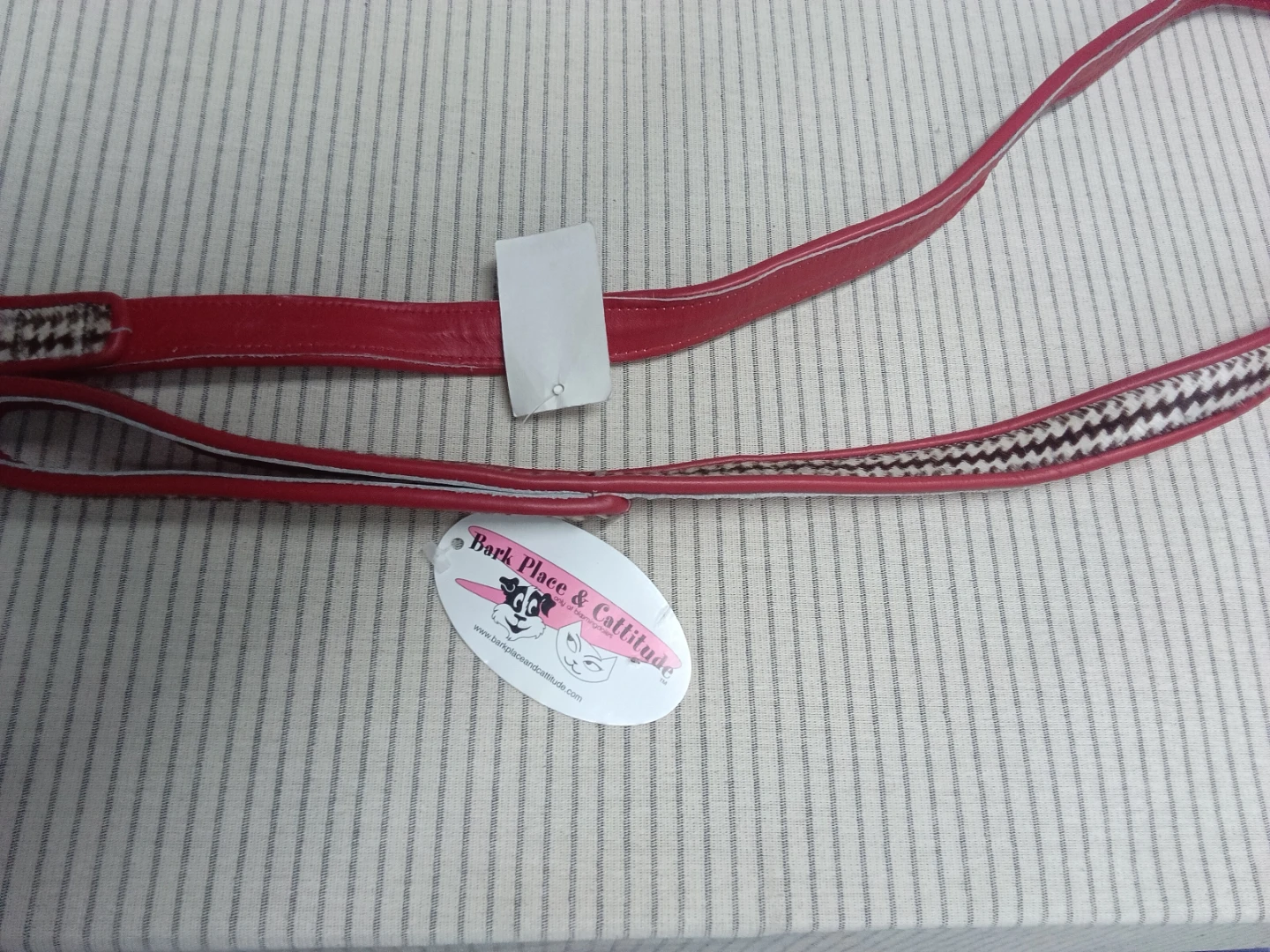 Bark Place & Cattitude Red Dog Leash - photo 2
