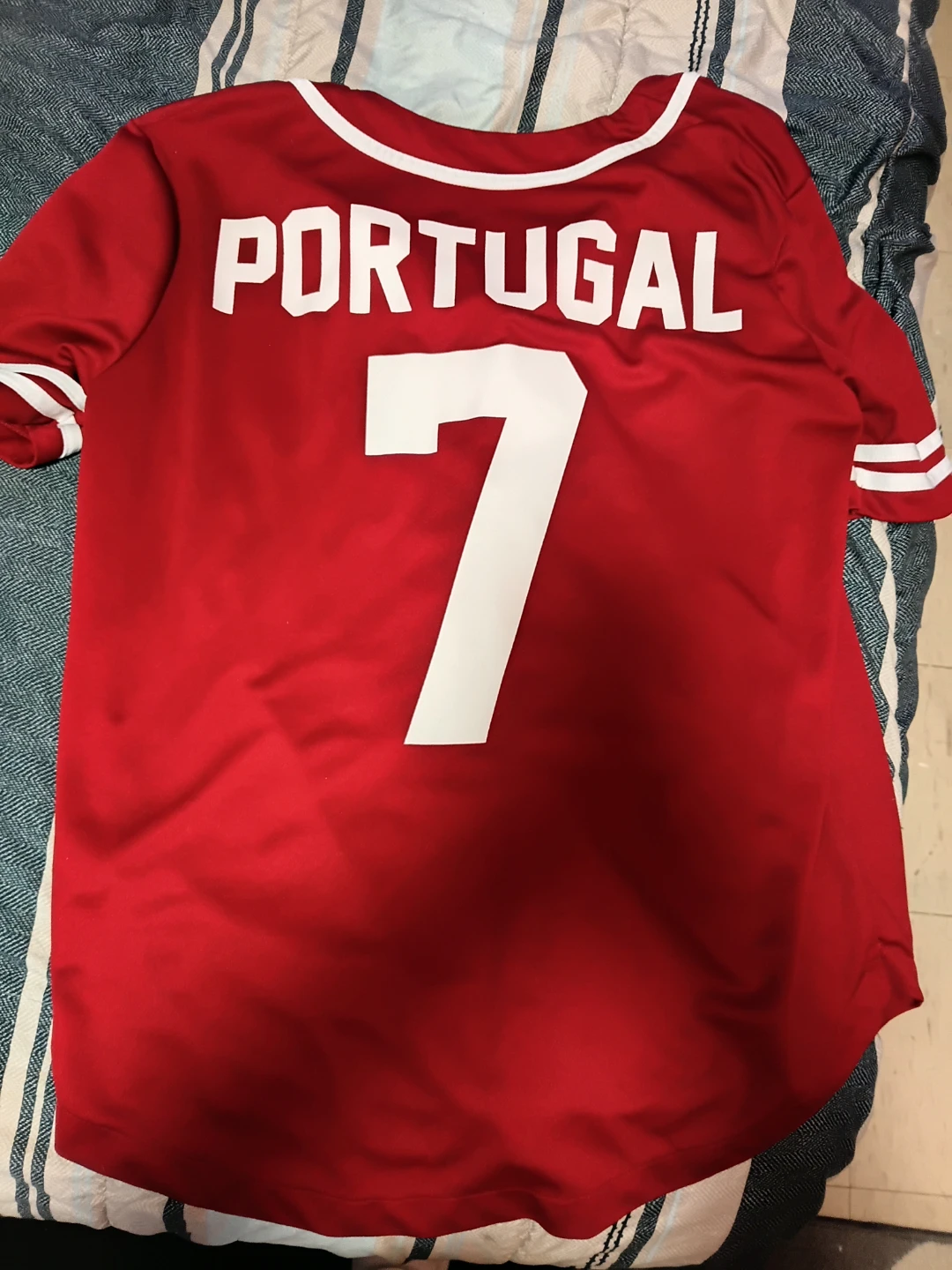 Portugal Jersey - Size Large - photo 2