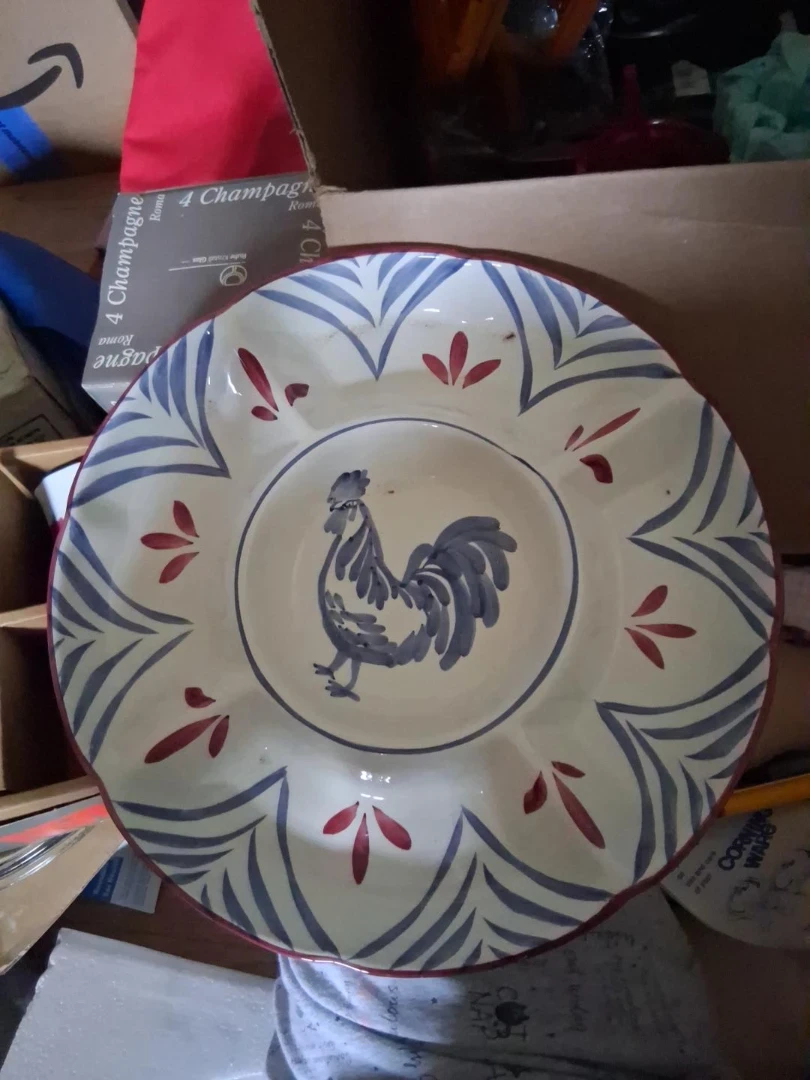 Assorted different plates good as new - photo 5