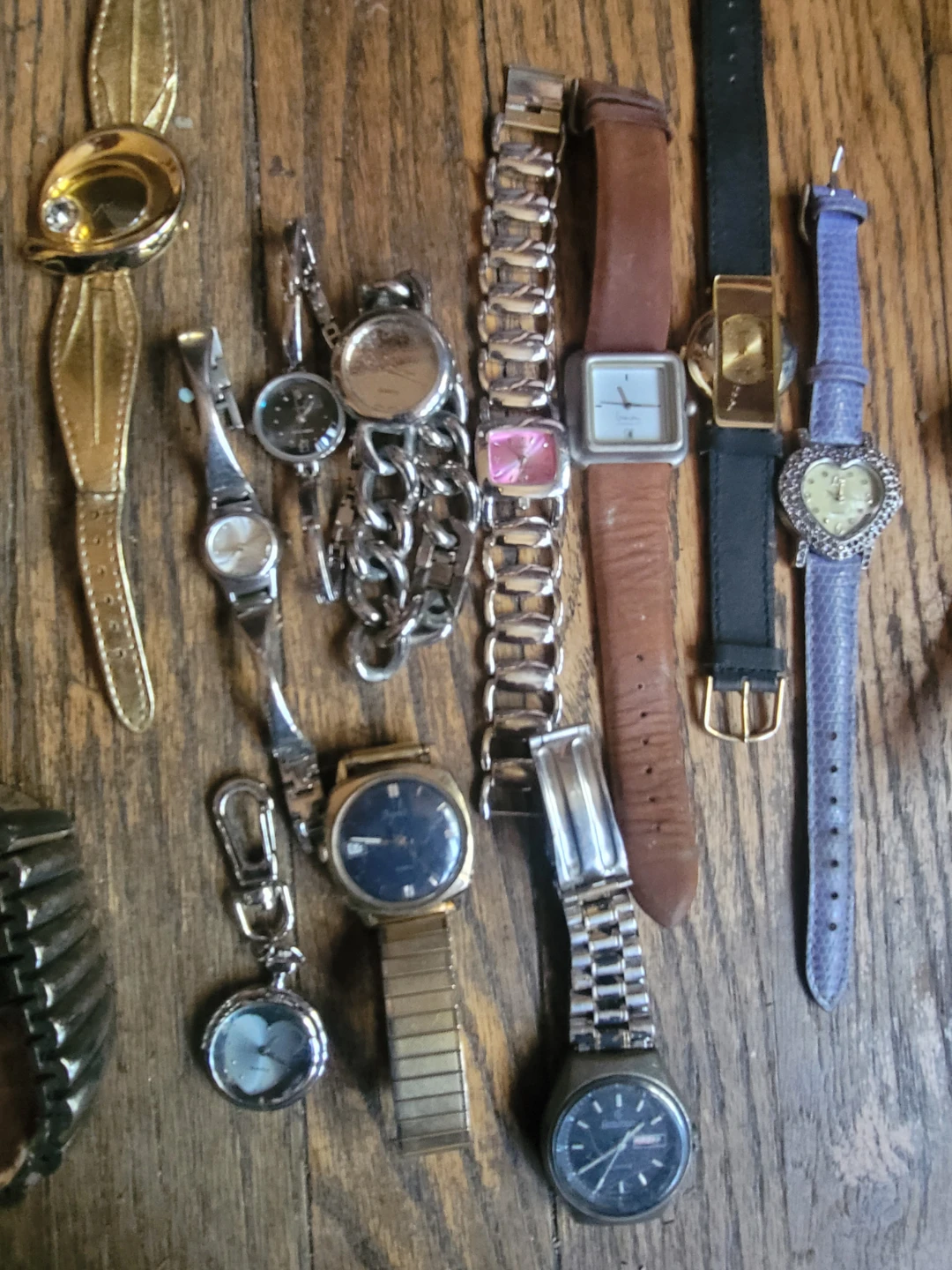 Assorted Women's and Men's Watches - photo 3