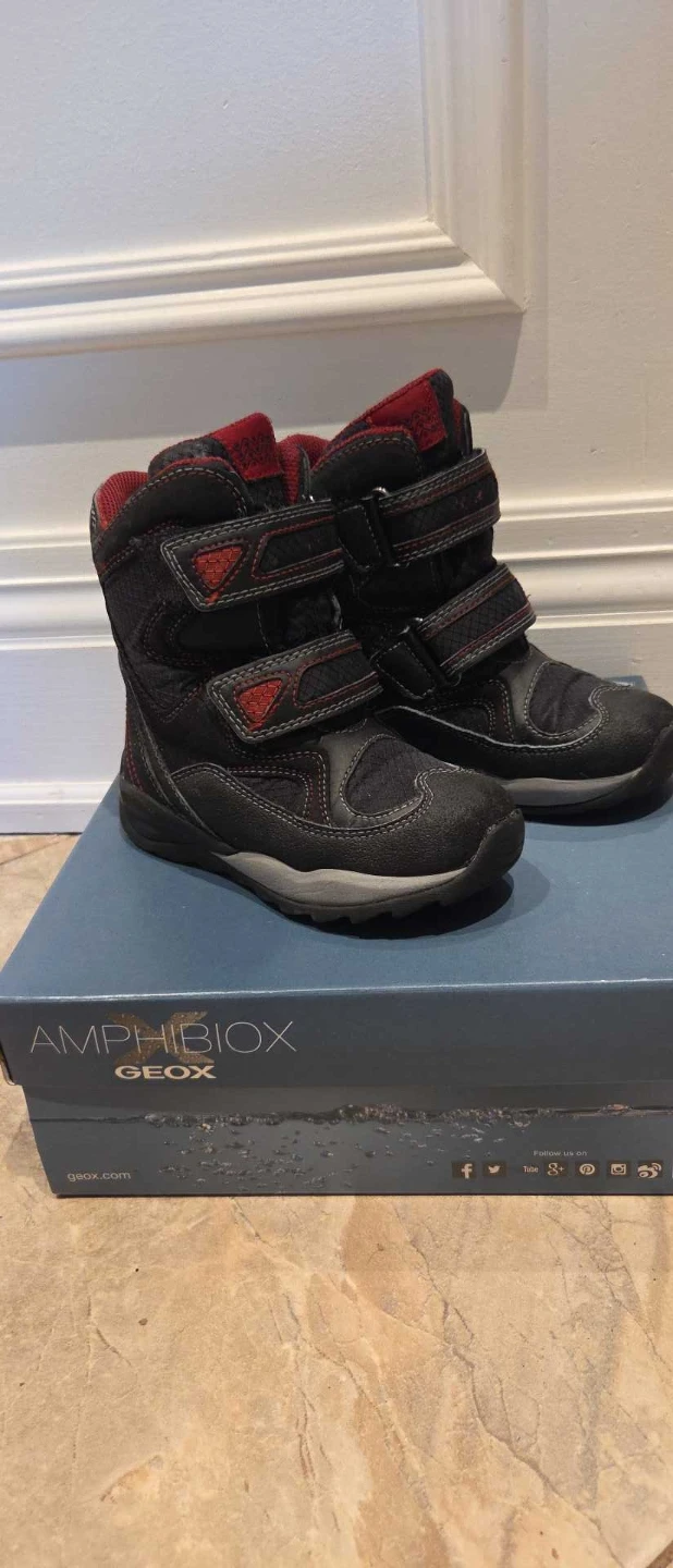 Geox Amphibiox Kids Winter Boots sz10