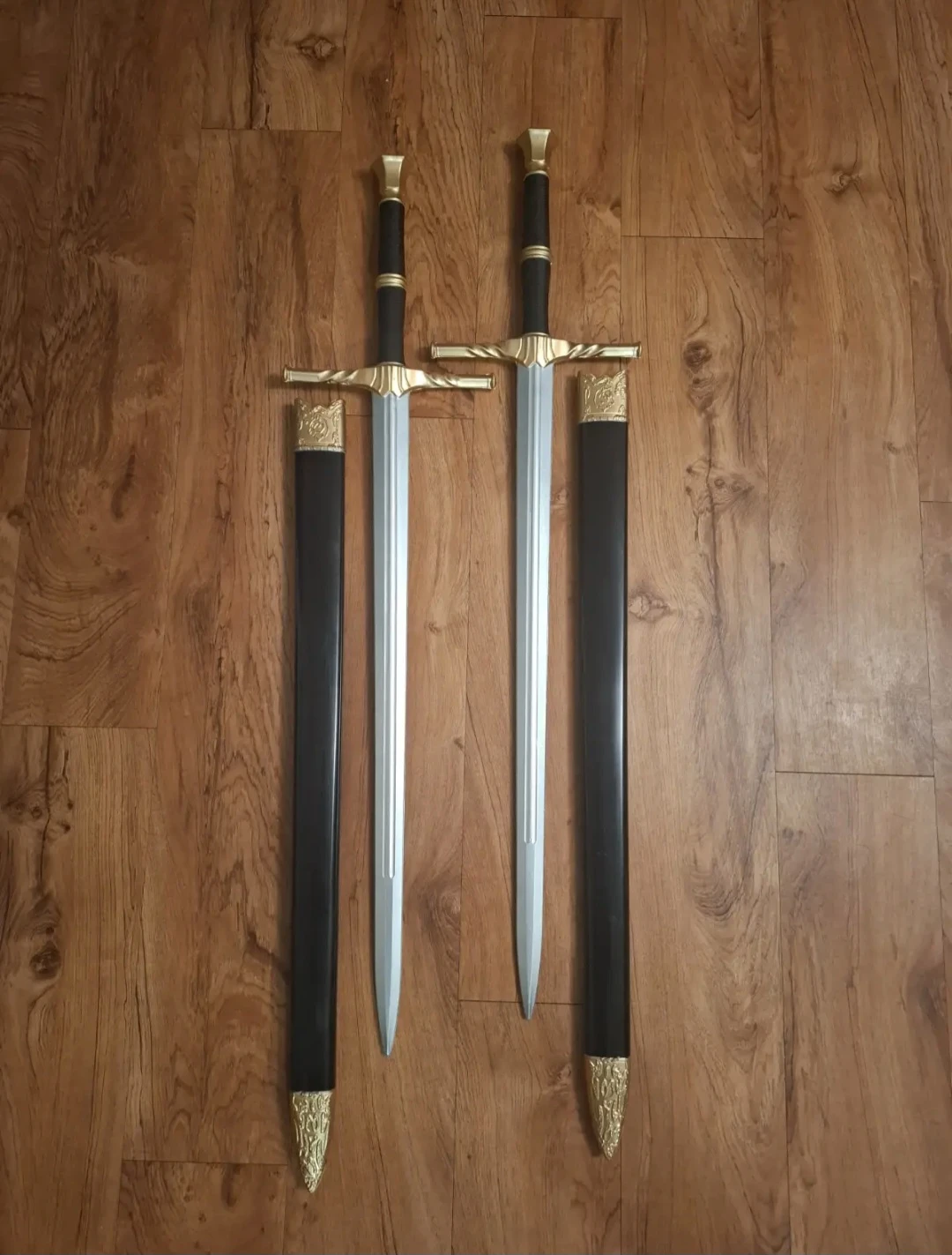 Costume Toy Witcher Swords and Leather Sword Belt - photo 3