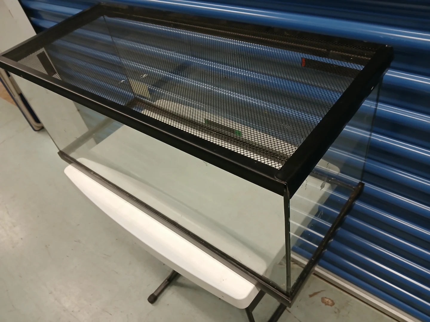Glass Terrarium with Screen Top