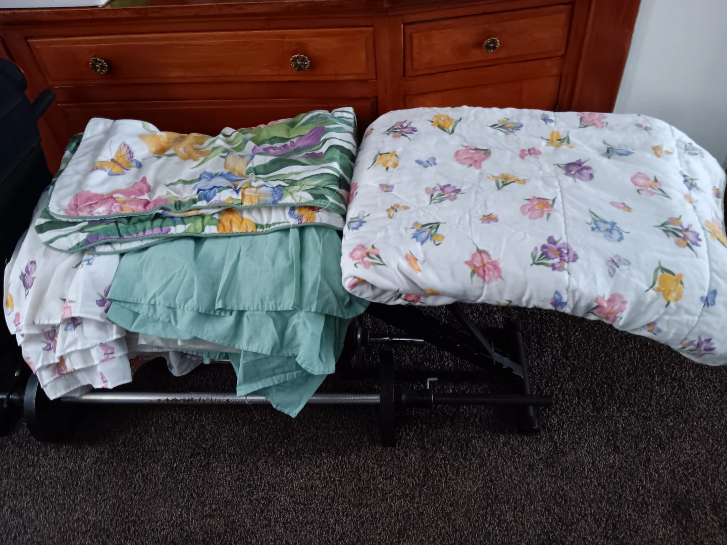 Full size floral bedset