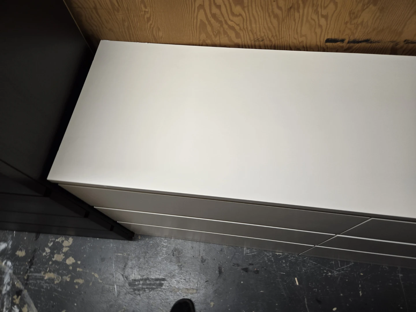 IKEA MALM 6 DRAW DRESSER WHITE COLOR - photo 2