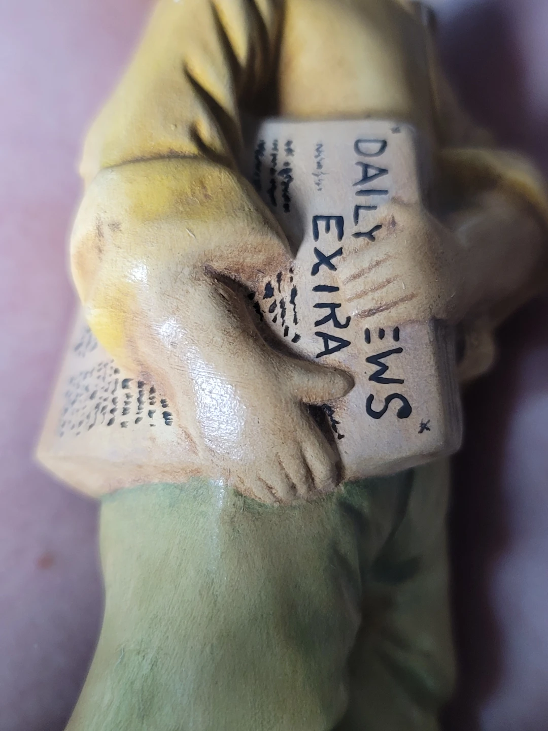 Boy Holding Newspaper Figurine - photo 3