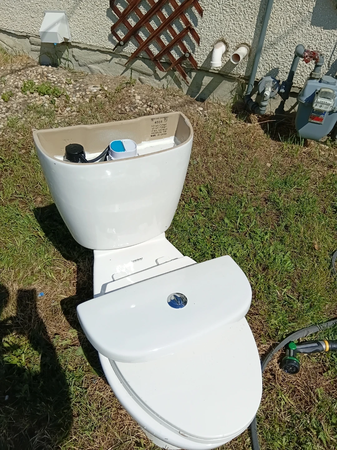 Standard White Toilet Bowl with dual flush - photo 2