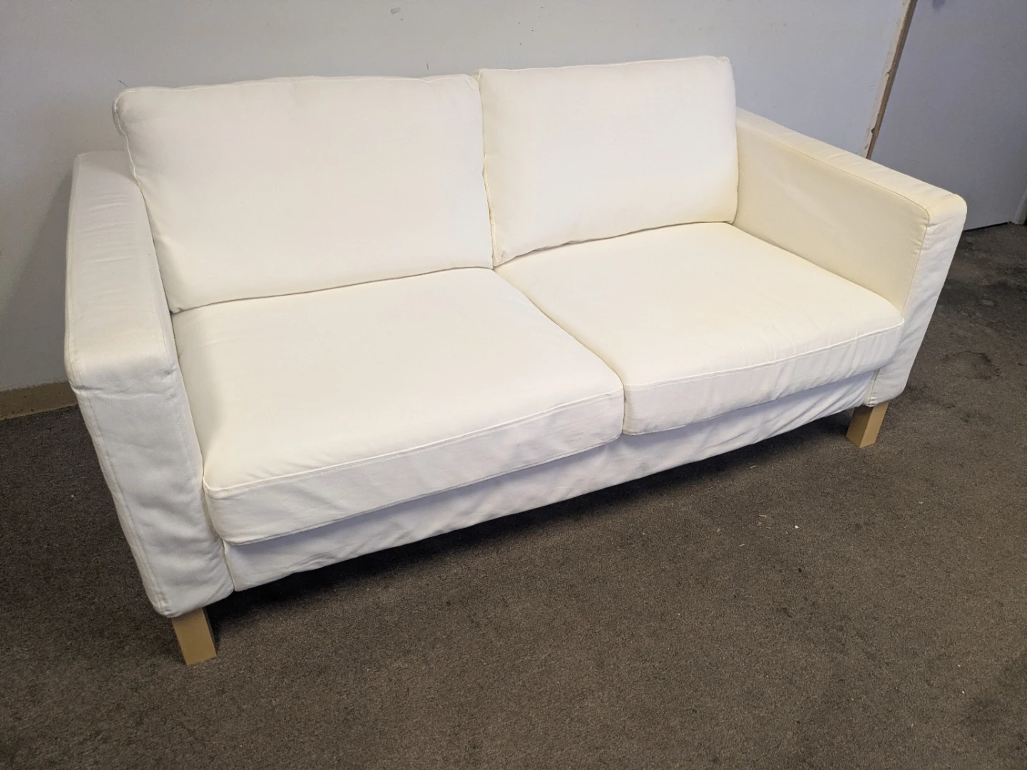 Loveseat - free delivery - photo 2