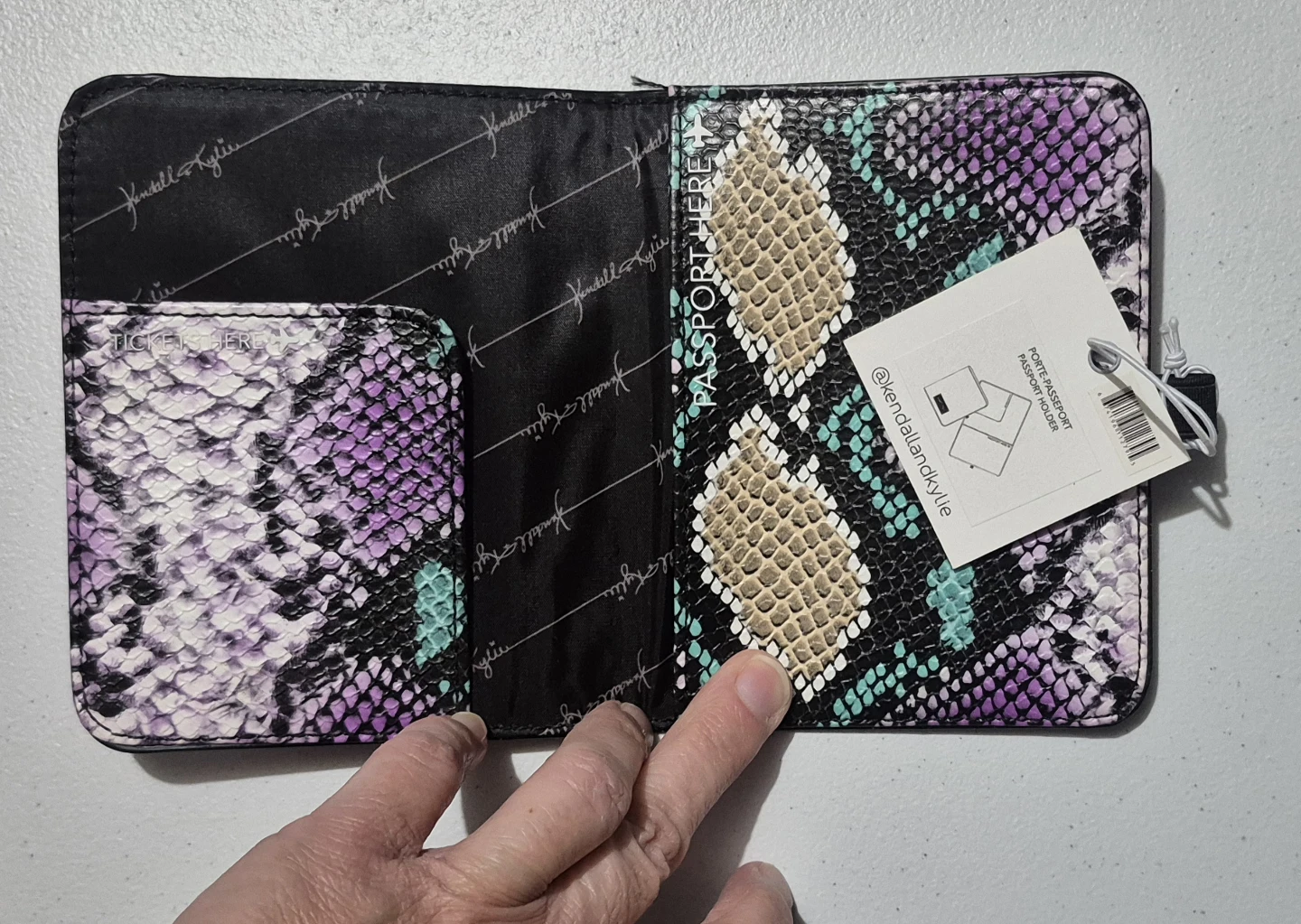 Kendall & Kylie Snake Print Passport Holder - photo 2
