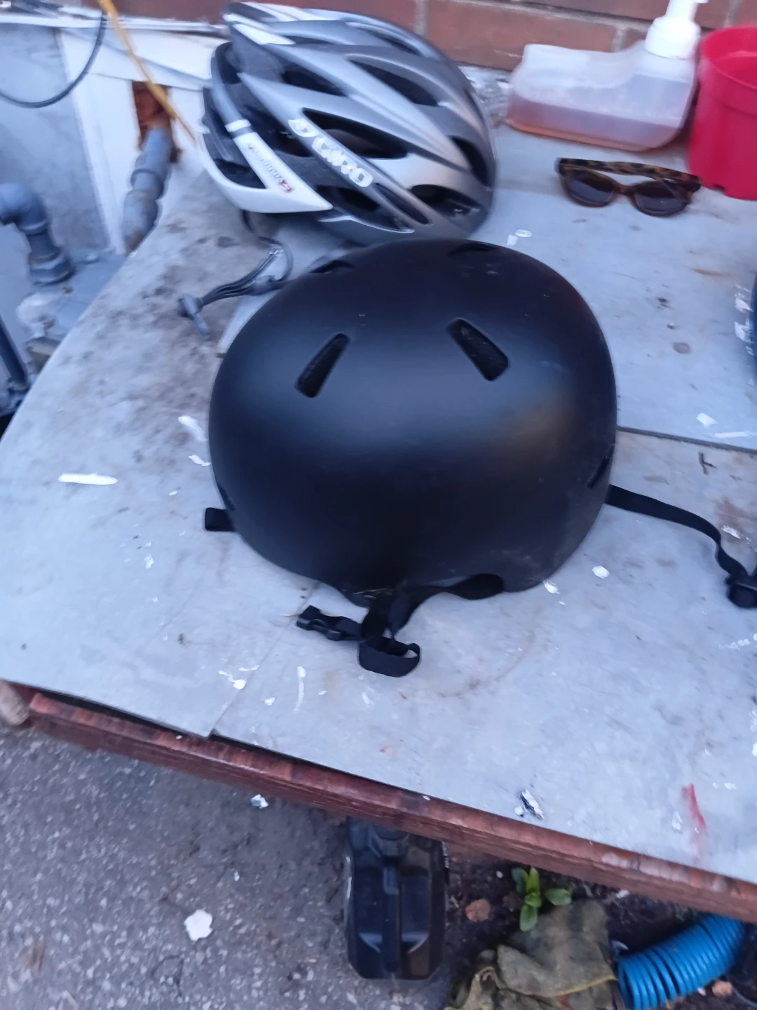 Bell Black Matte Bicycle Helmet - photo 2