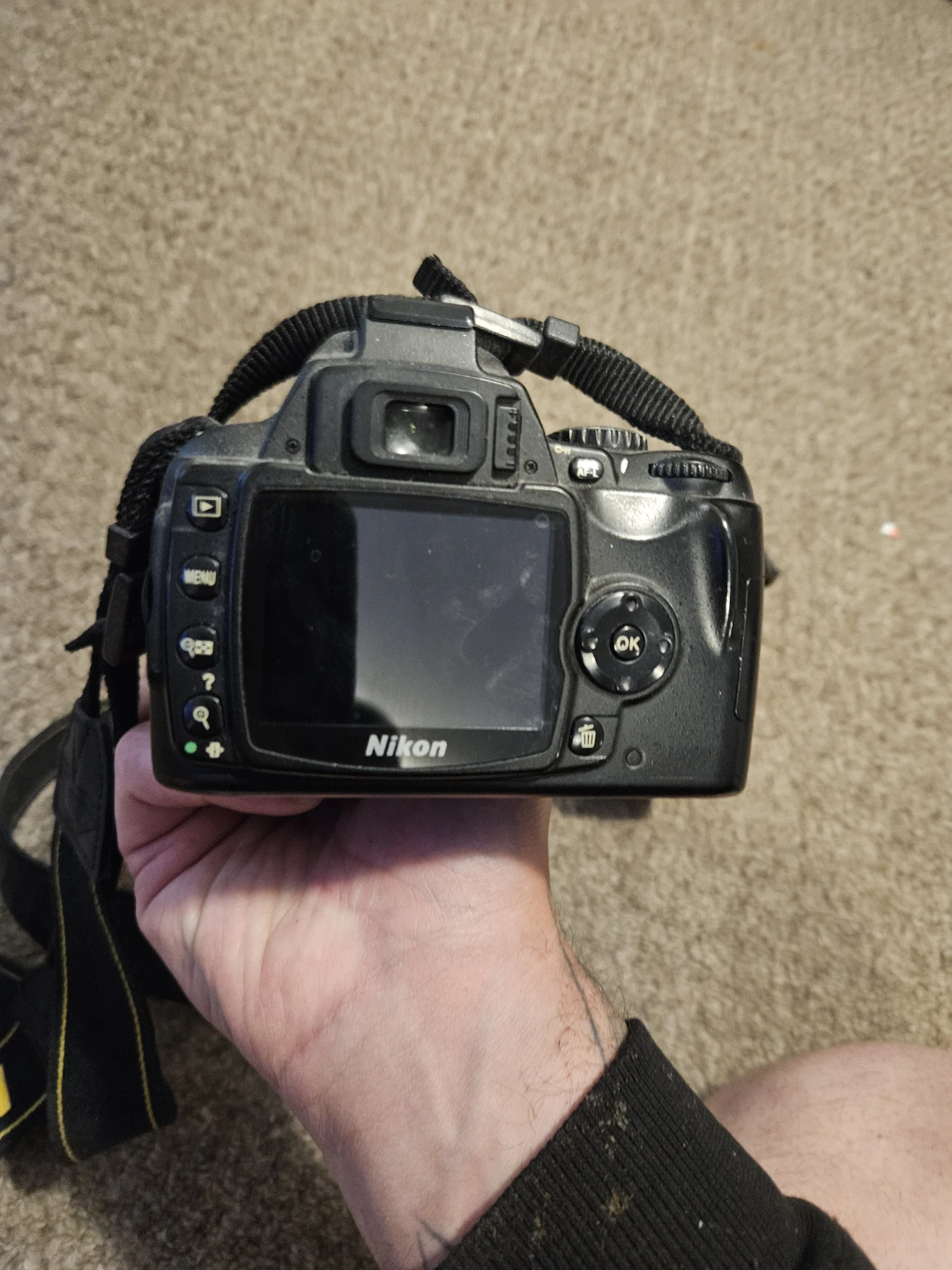 2 Nikon DSLR D40 Cameras - photo 3