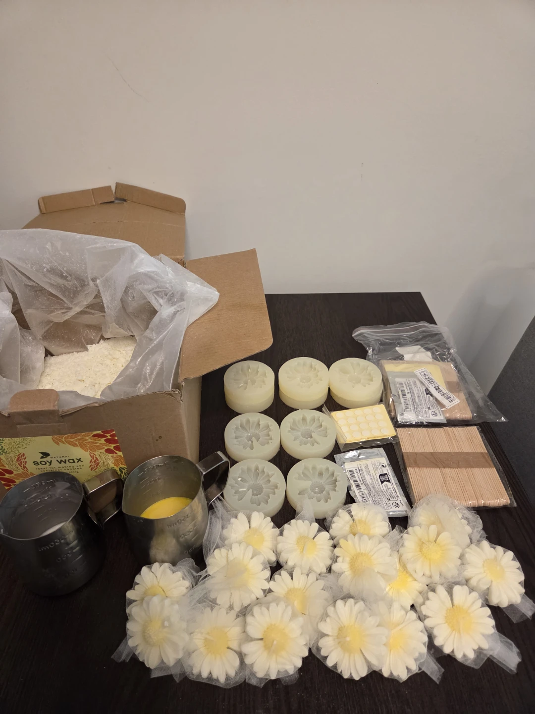 DIY Daisy Candle Making Kit