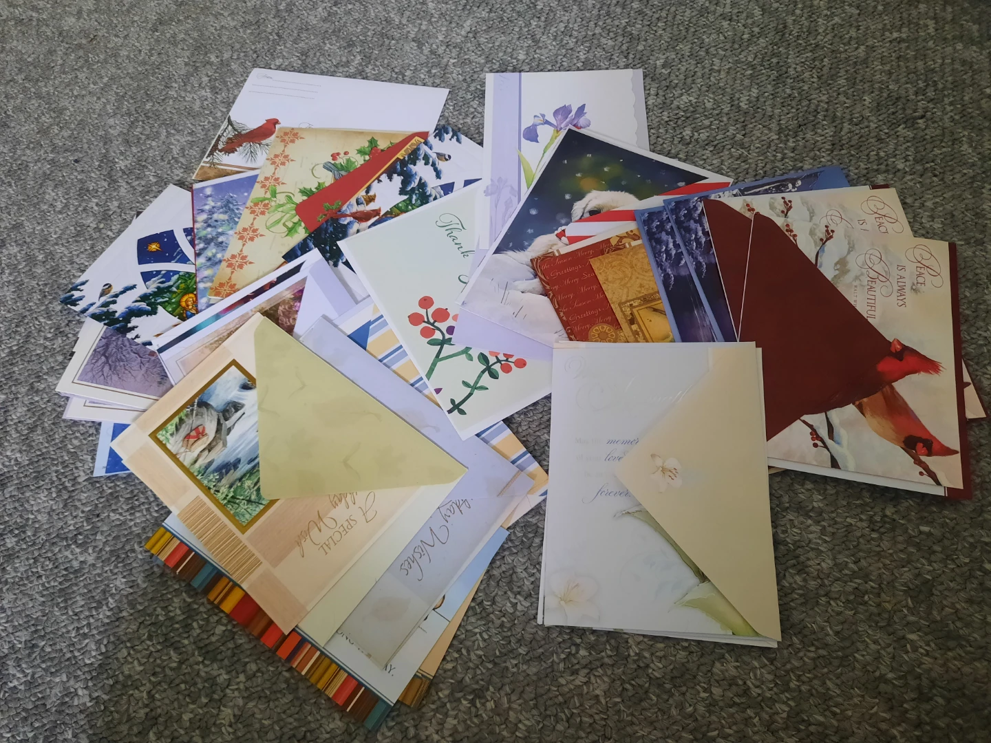 ⚽️ Assorted Holiday Cards with Envelopes - photo 2