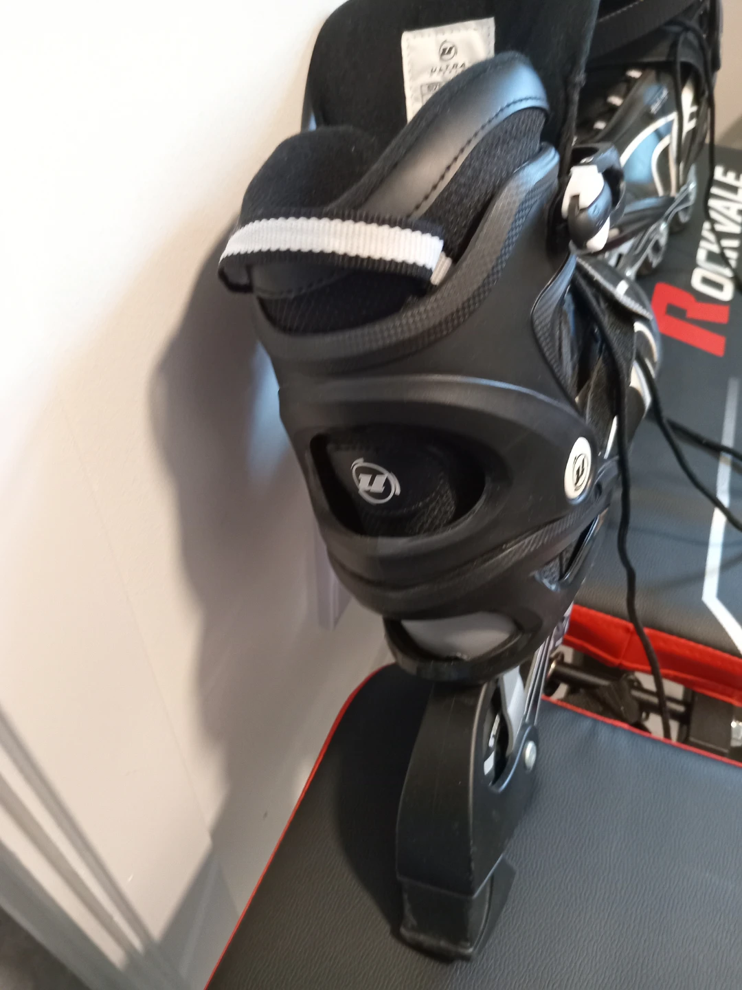 Brand new size 11 mens inline skates - photo 3