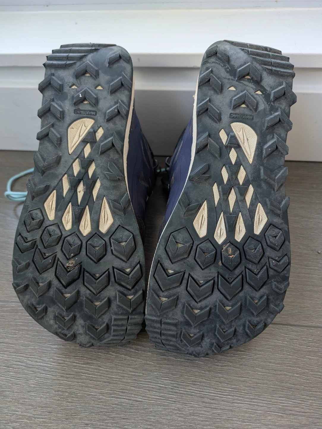 Altra Lone Peak All-WTHR Mid 2 W8.5 - photo 3