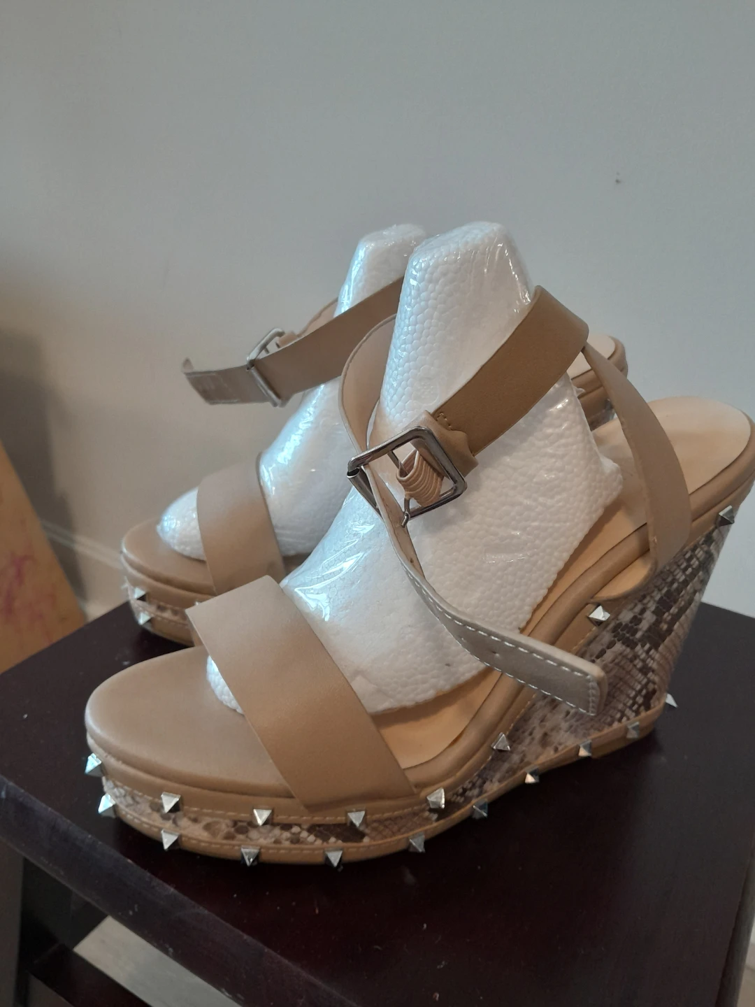 Women's Studded Wedge Sandals - photo 3