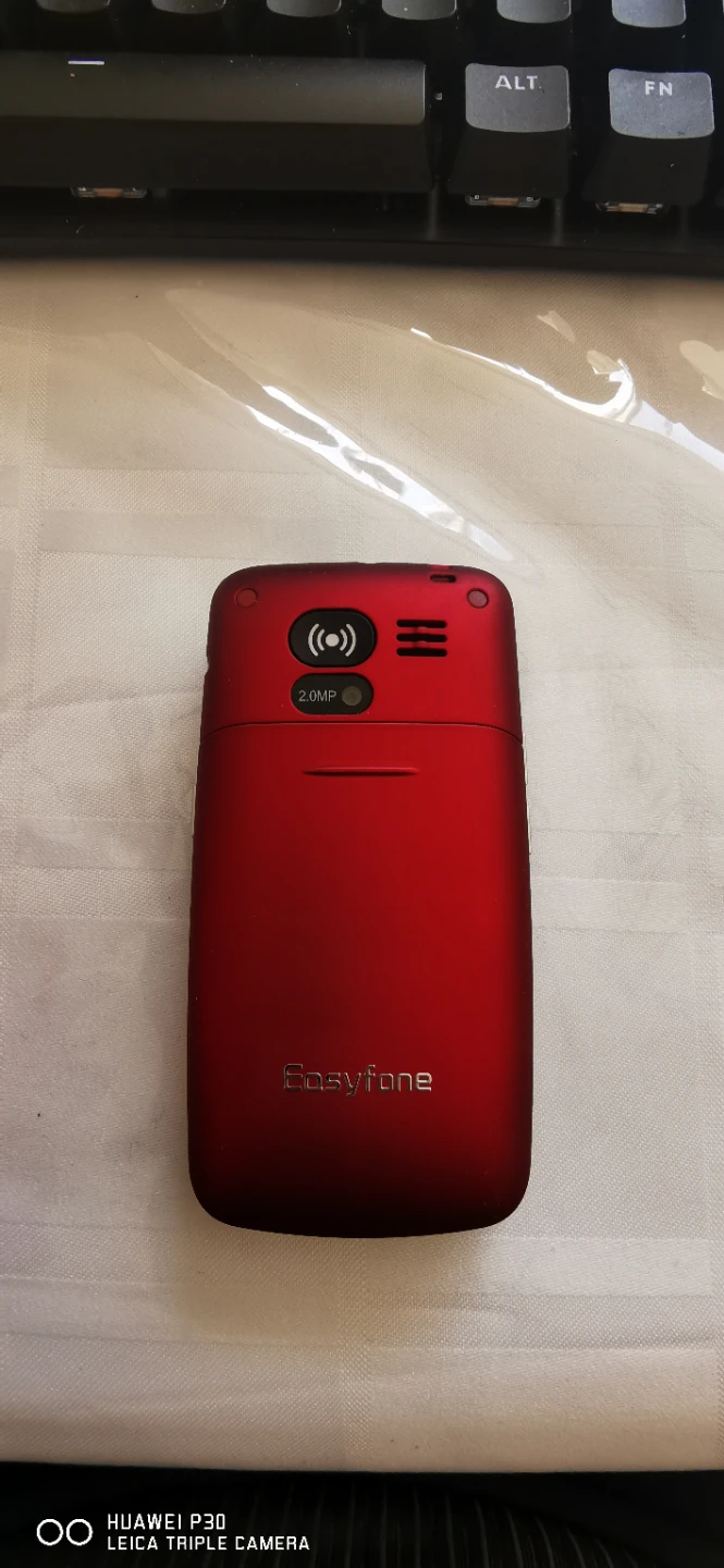 3G Easyfone flip phone - photo 3