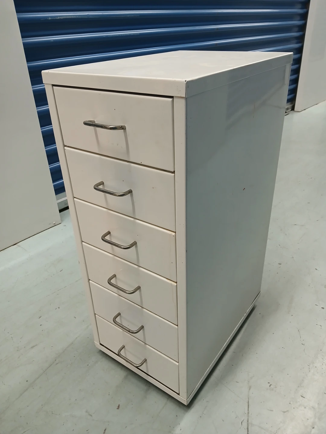 White 6-Drawer Metal Filing Cabinet - photo 2