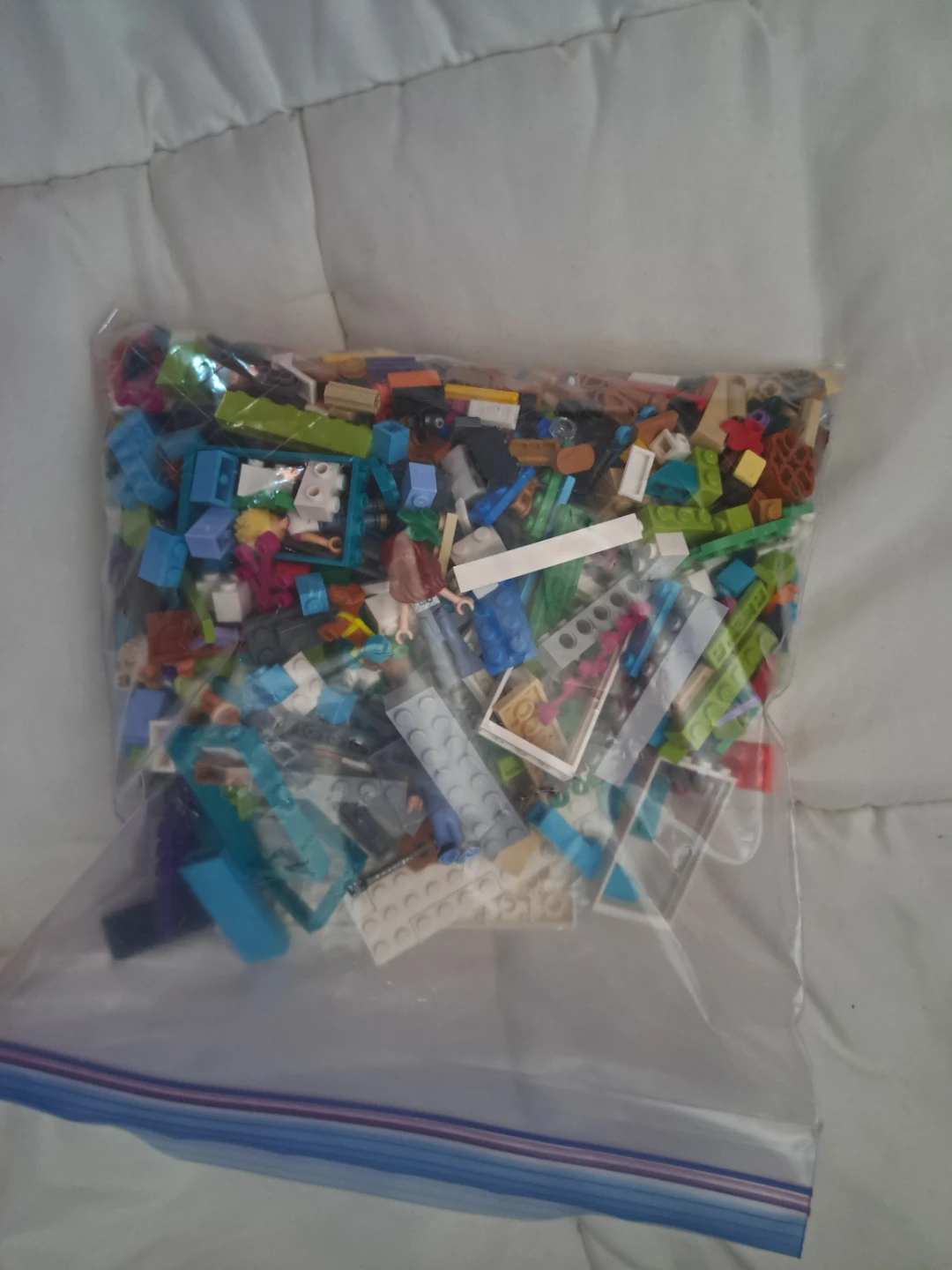 LEGO Friends Heartlake City Community Centre Building Set - photo 5