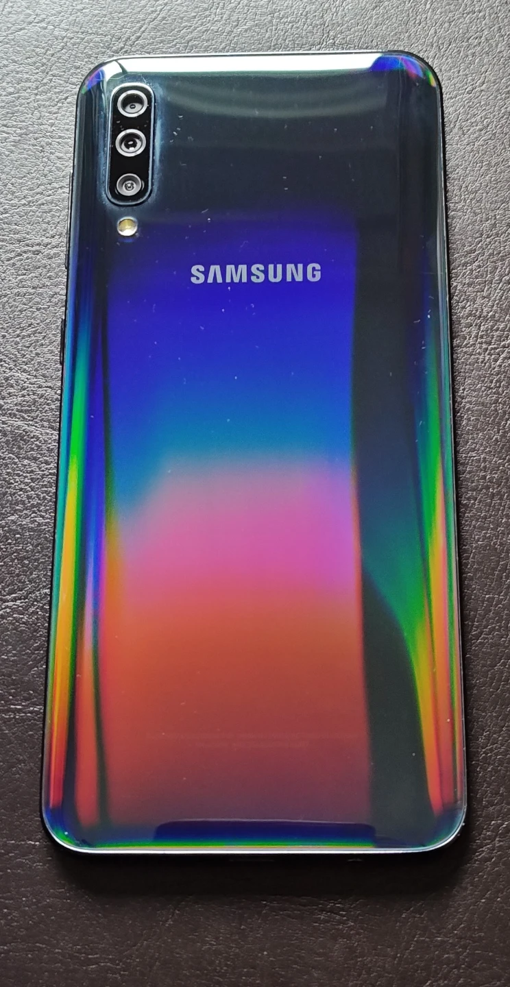 Samsung Galaxy A50 64gb. Mint condition - photo 2