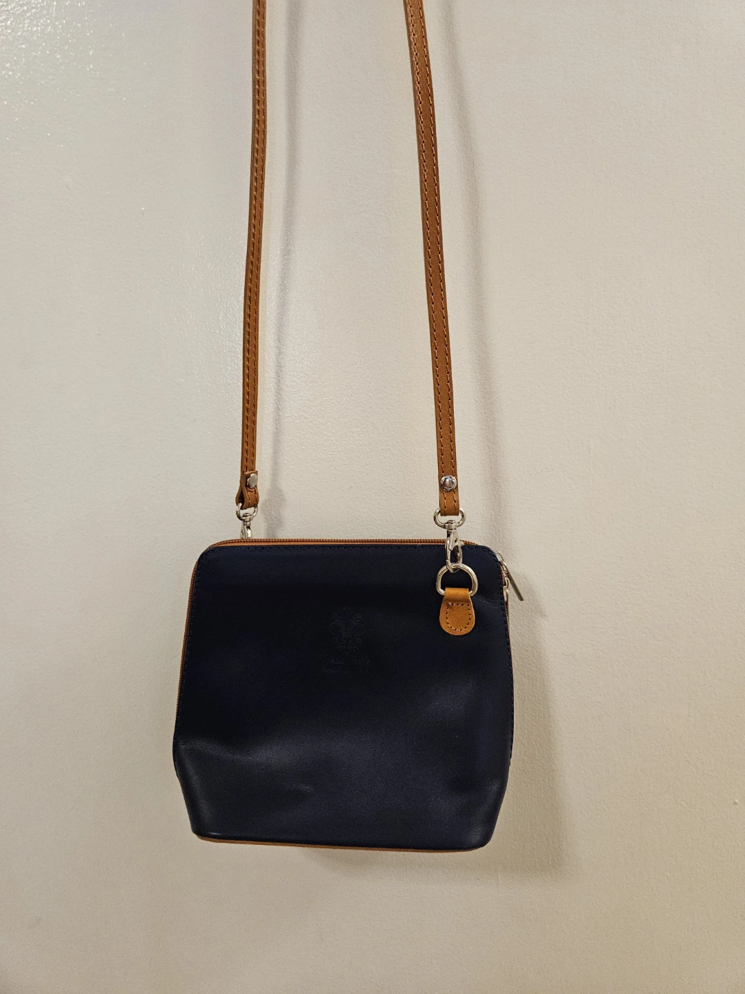 ITALIAN Leather Crossbody Bag