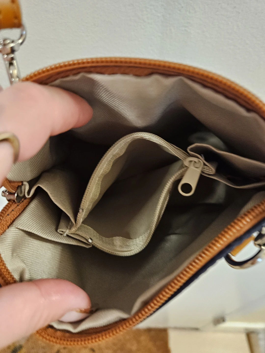 ITALIAN Leather Crossbody Bag - photo 5