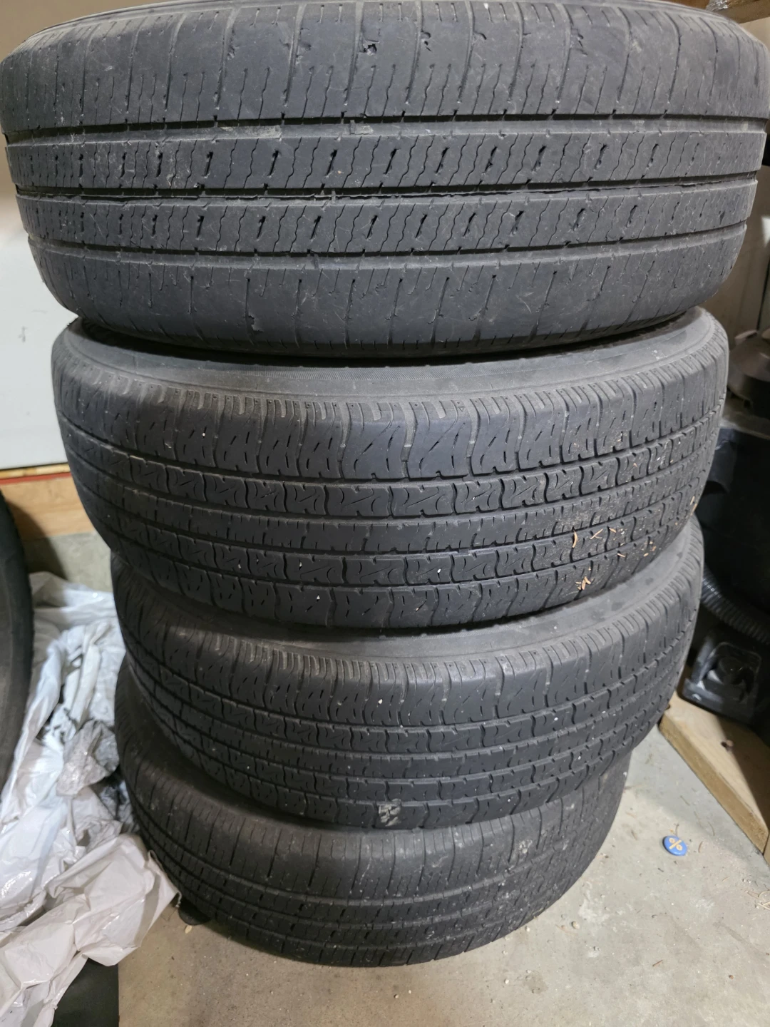 Alloy Wheel rims with a Michelin Tire 185/65R15 - photo 2