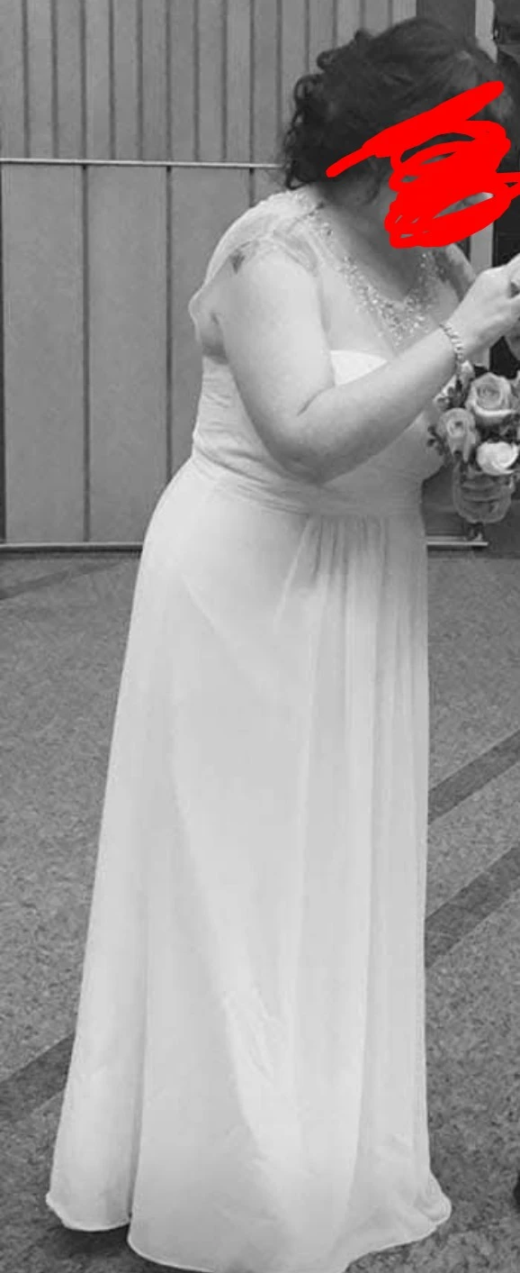 White Embellished Neckline Dress - photo 3