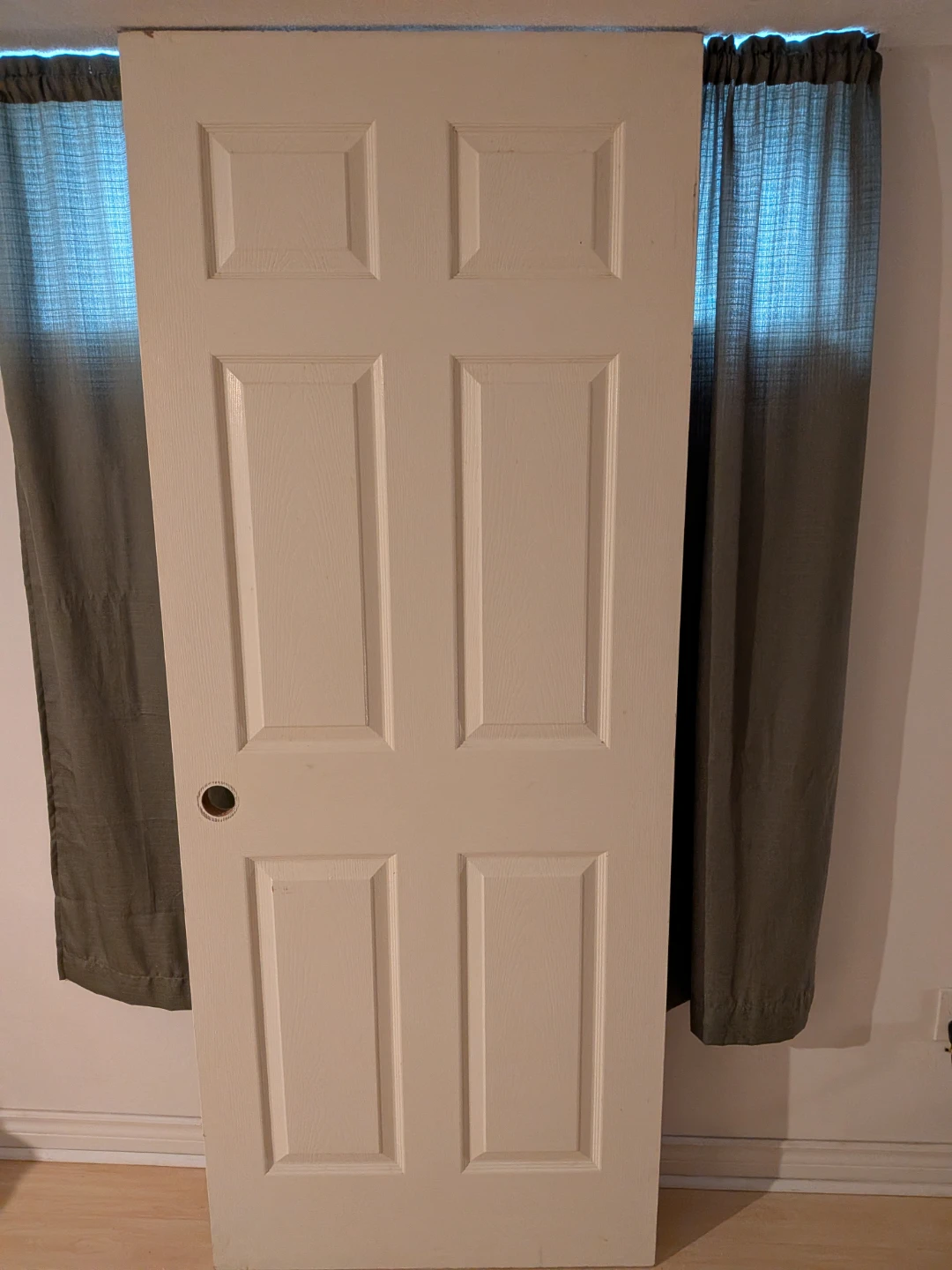 White six-panel interior door - 32 x 80" - photo 2