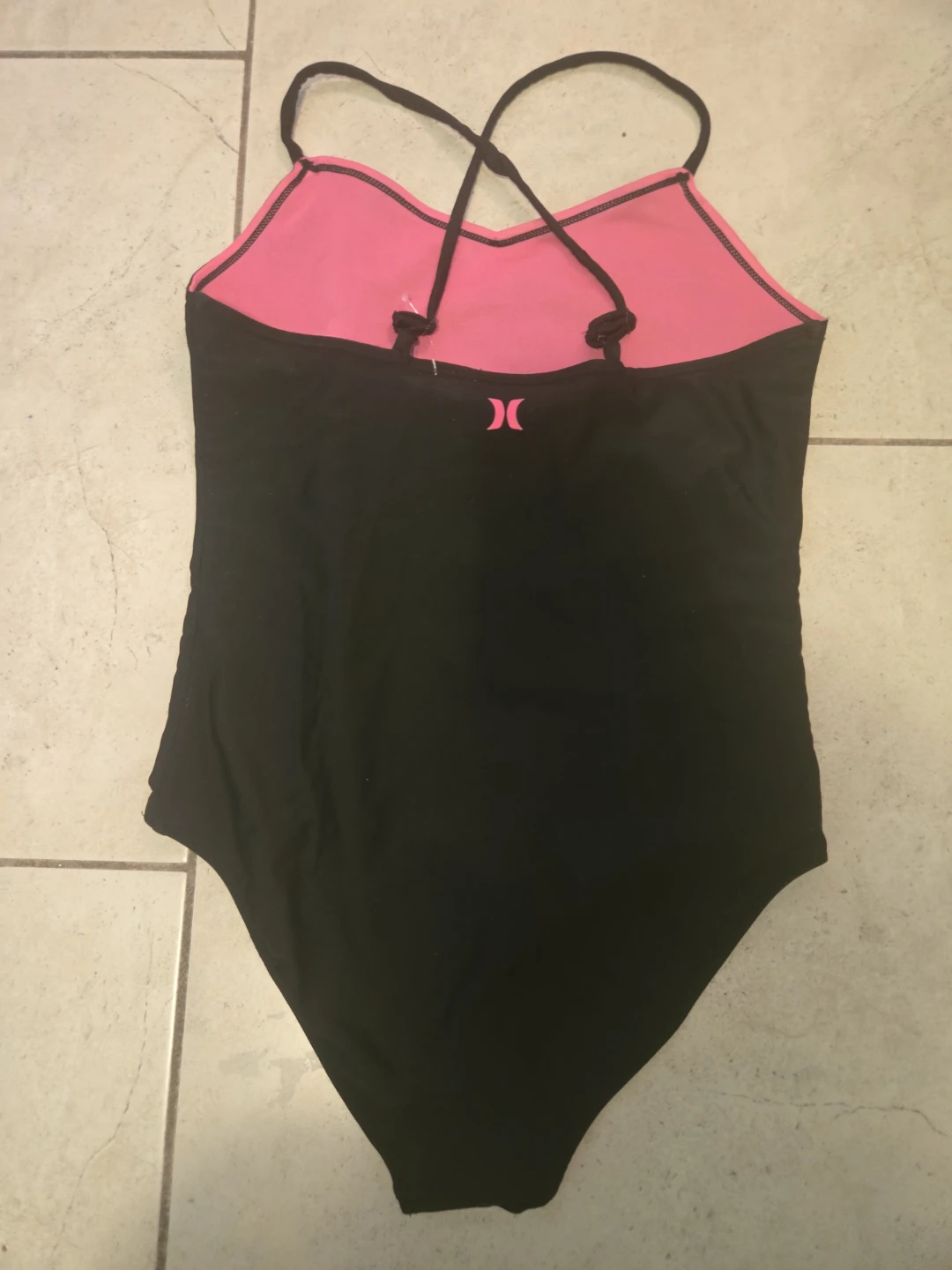 ⚽ Brand New, Never Worn Hurley Swimsuit - Black & Pink - photo 2