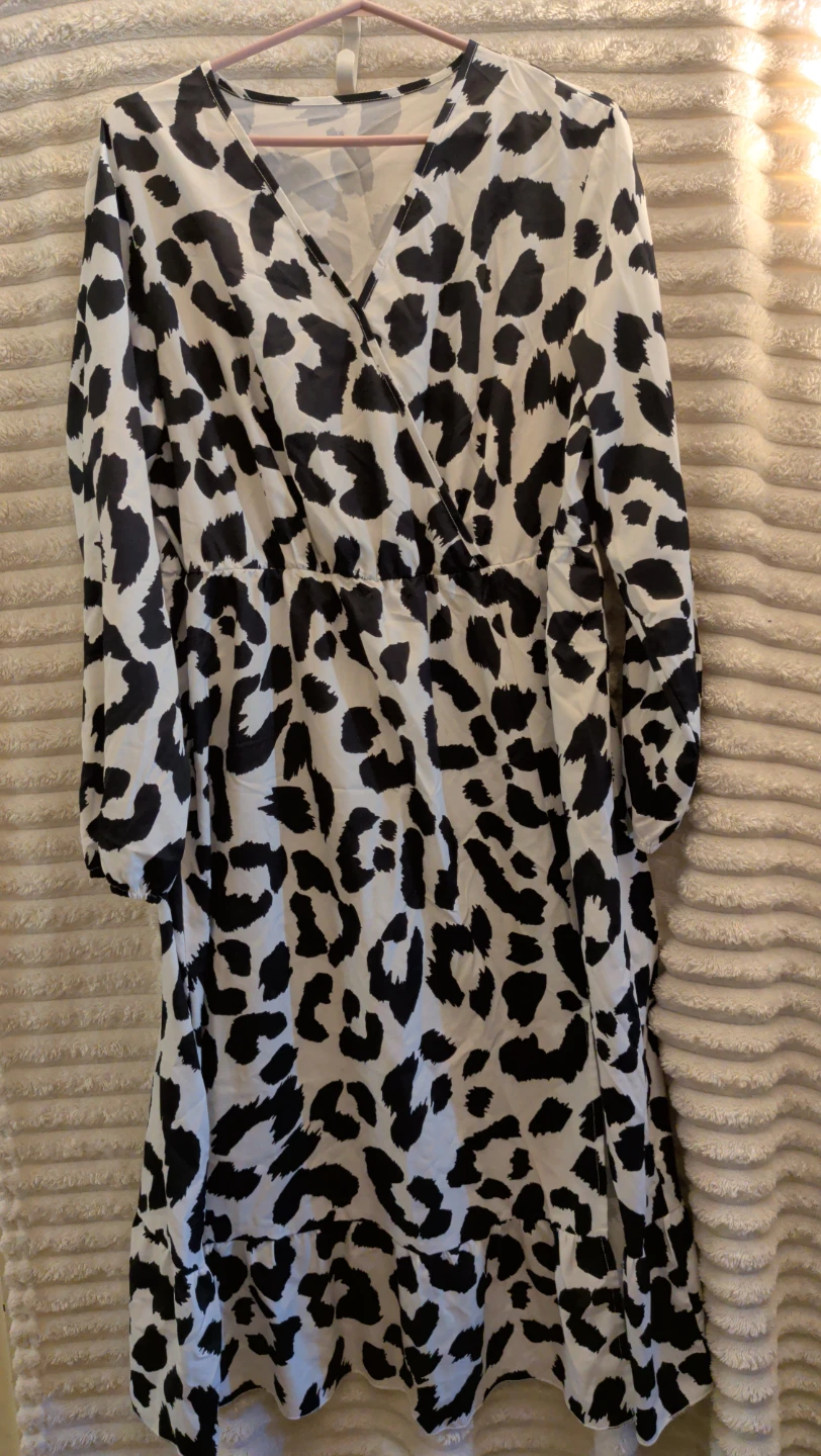 Women's Black and White Leopard Print Wrap Dress