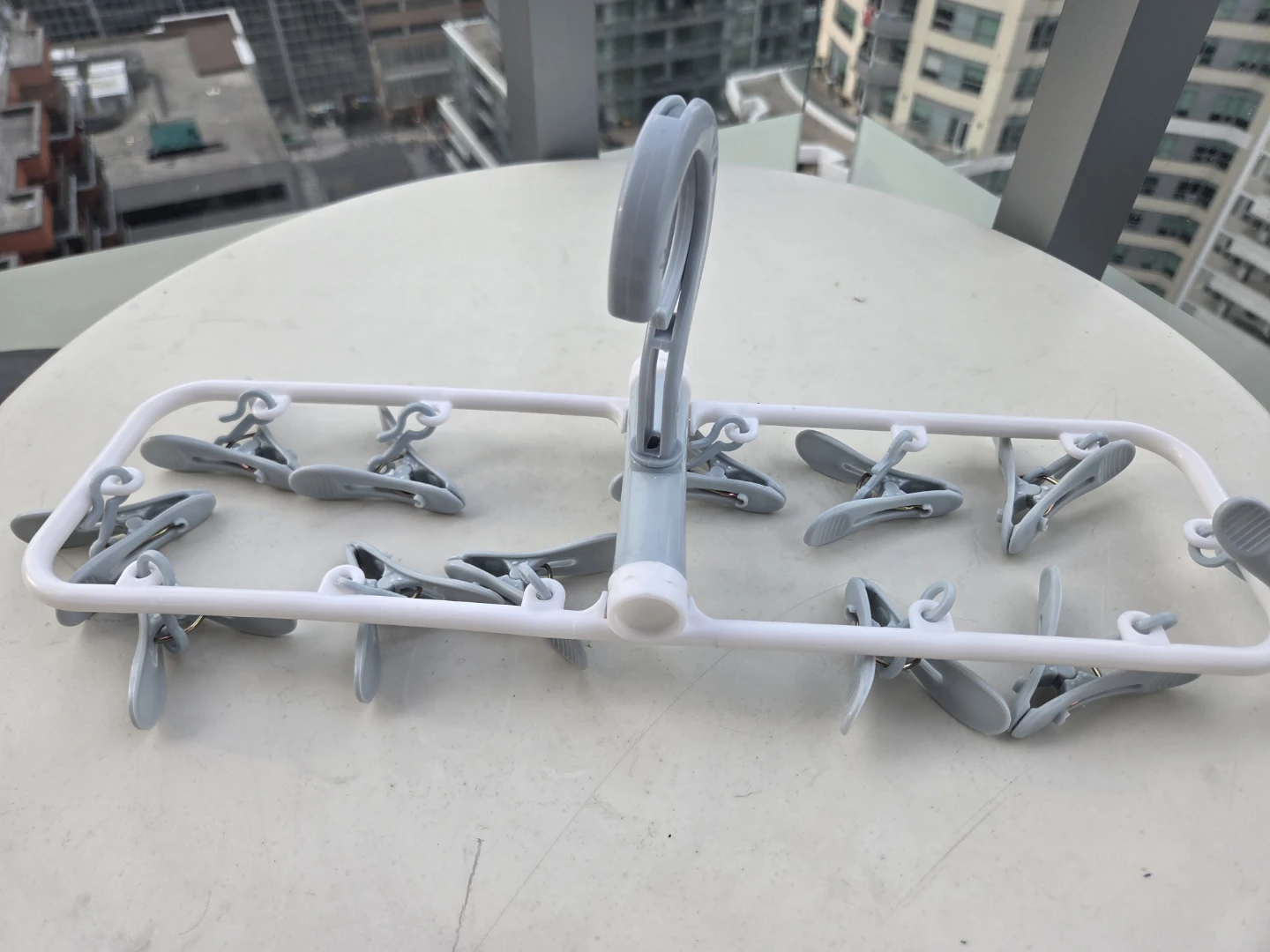 Plastic Clothes Drying Hanger with Clips