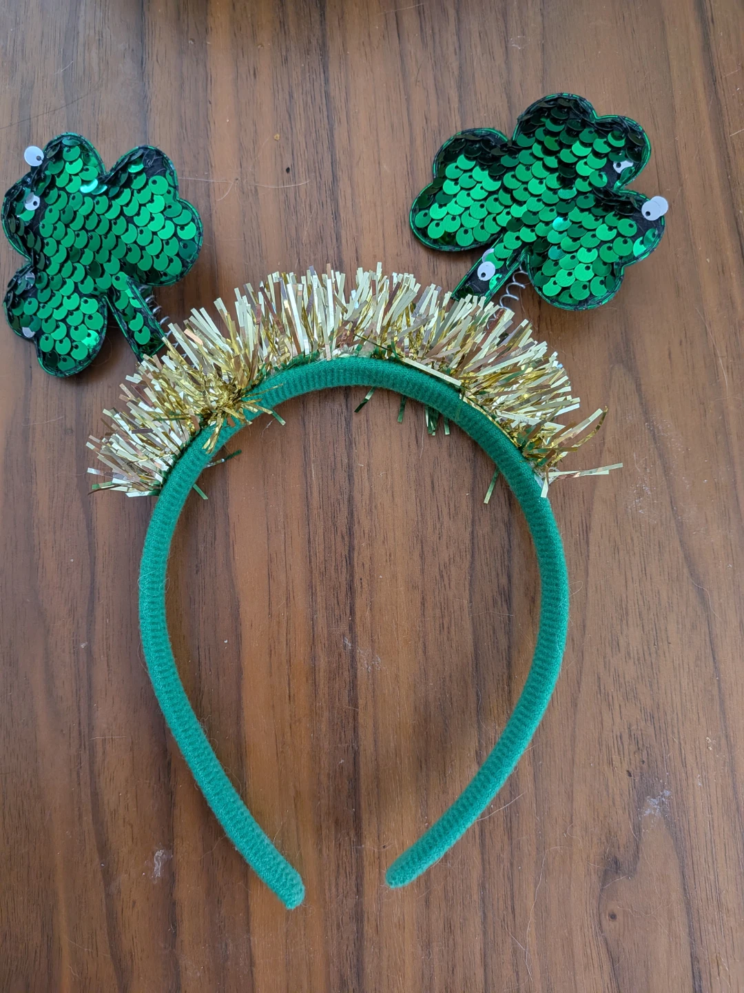 Shamrock Sequin Headband ⚽