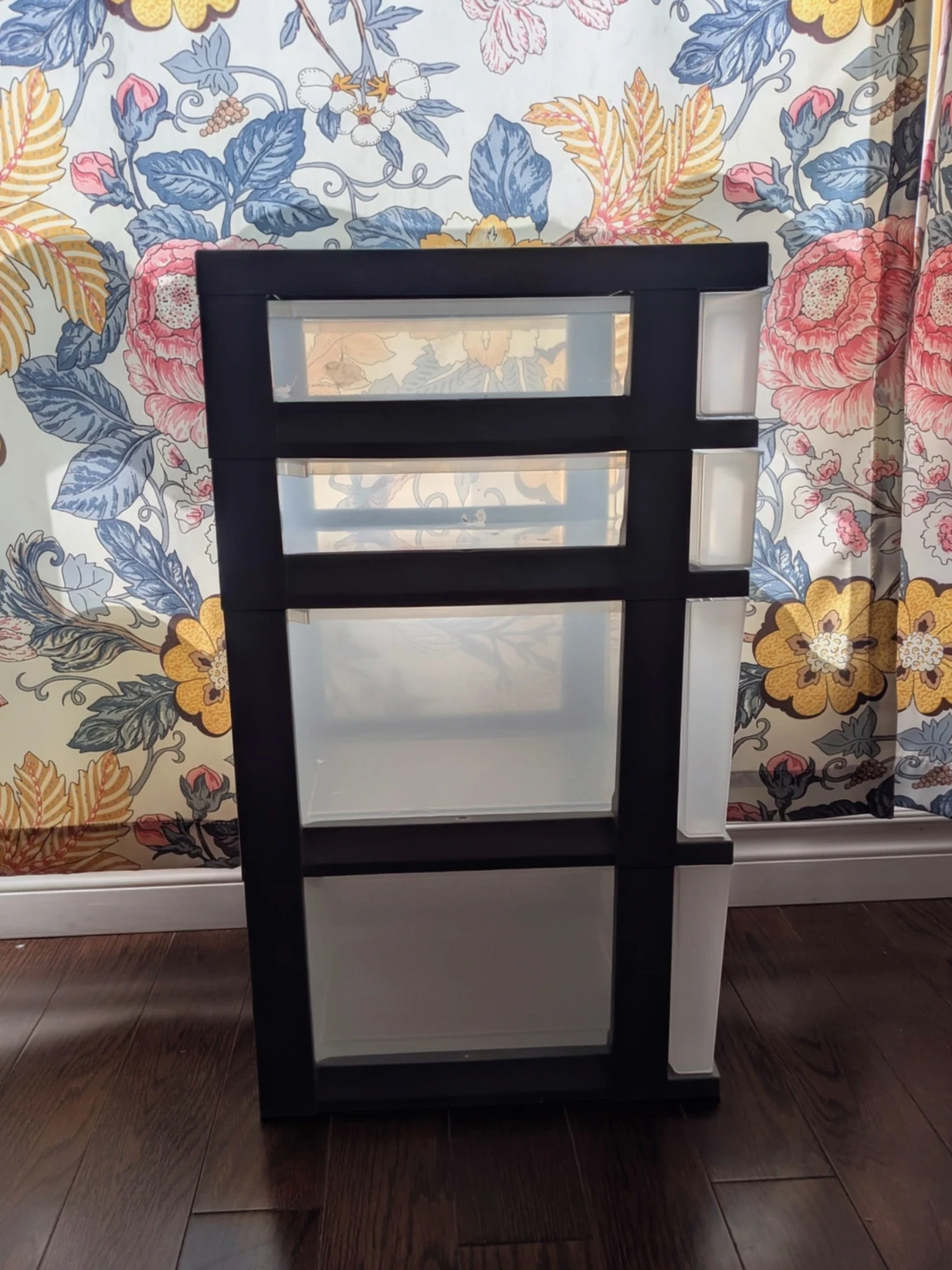 Plastic Drawer Unit