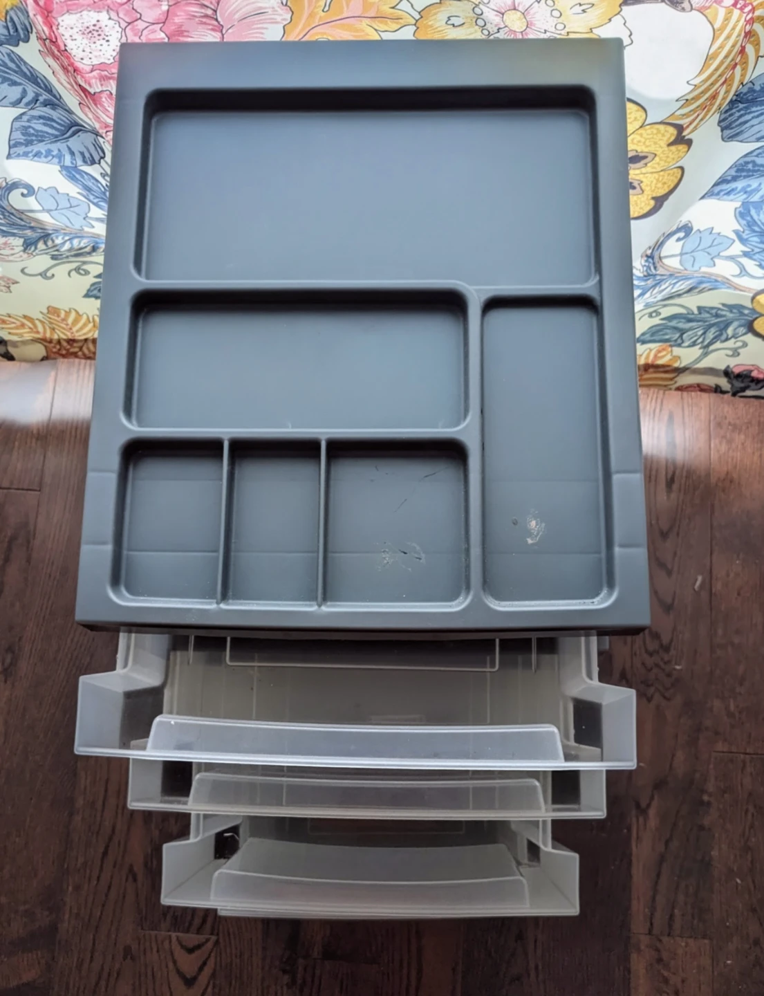 Plastic Drawer Unit - photo 2