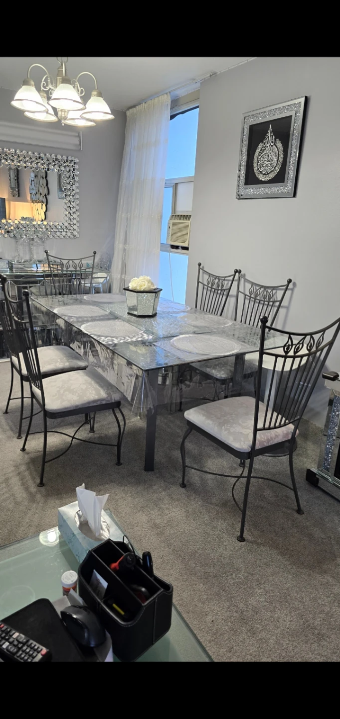 Set of 6 Dining Chairs with Floral Pattern