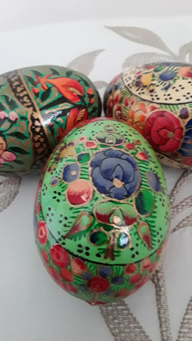NEW SET OF 3 HAND-PAINTED DECORATIVE  EASTER EGGS - photo 3