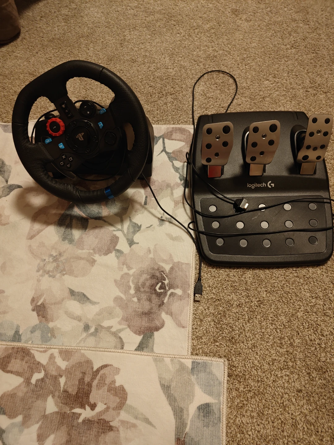 Logitech G29 Driving Force Racing Wheel & Pedals - photo 4