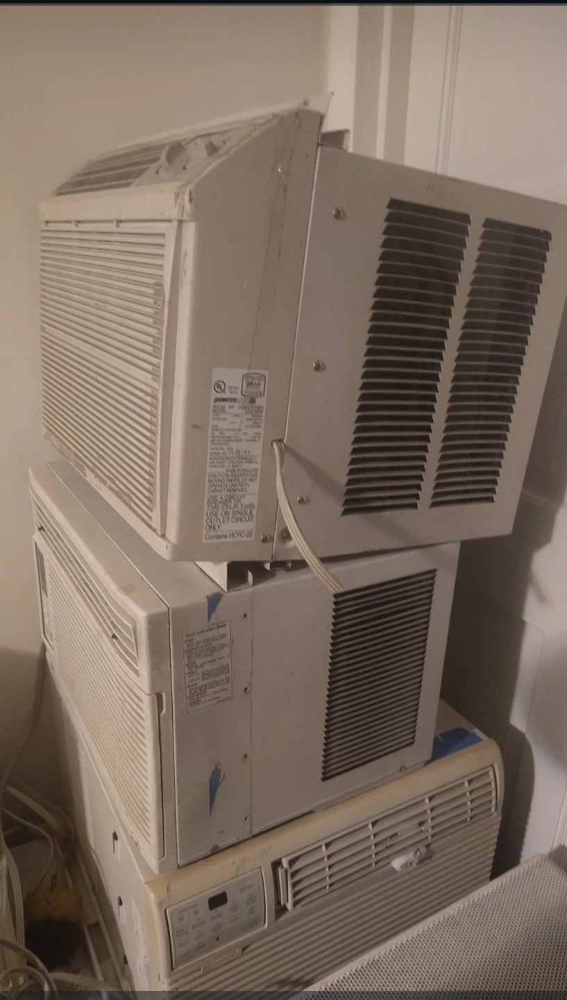 Window Air Conditioner Units (3) - photo 2